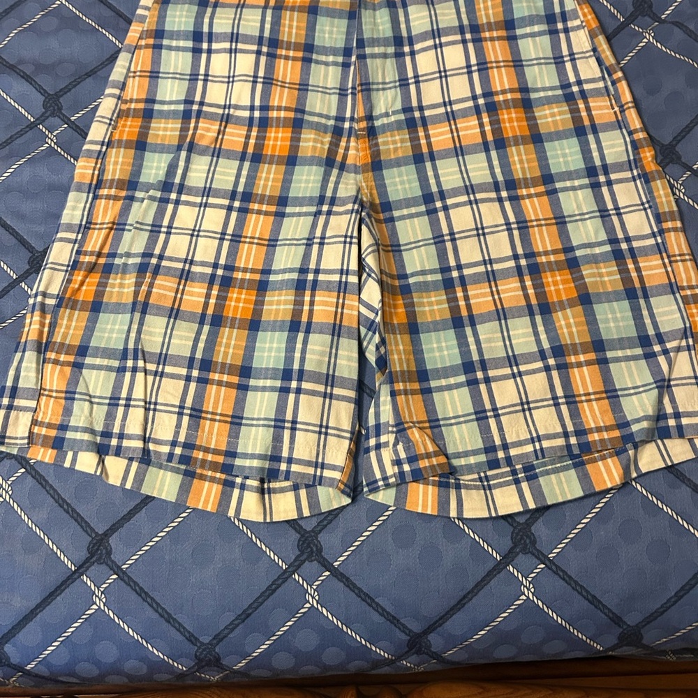 Chaps Men’s Multicolor Plaid Shorts
